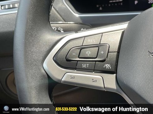 Certified 2022 Volkswagen Tiguan SE w/ Panoramic Sunroof Package image 20