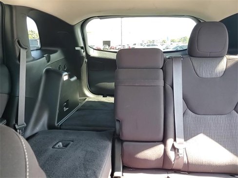 Used 2015 Jeep Cherokee Latitude w/ Comfort/Convenience Group image 25