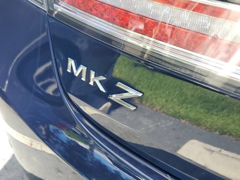 Used 2018 Lincoln MKZ Reserve image 4