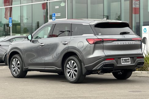 Certified 2025 INFINITI QX60 Pure image 4