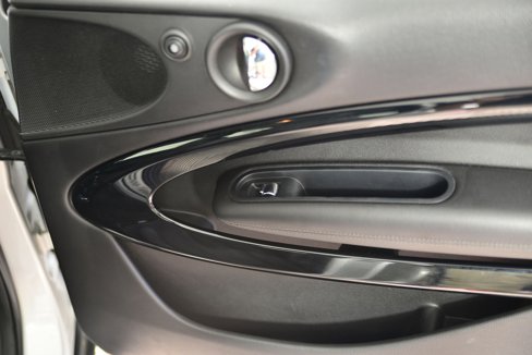 Used 2014 MINI Cooper Paceman S image 9