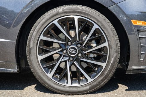 Used 2021 Hyundai Sonata Limited image 20