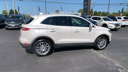 Used 2017 Lincoln MKC Reserve w/ Lincoln MKC Climate Package image 6