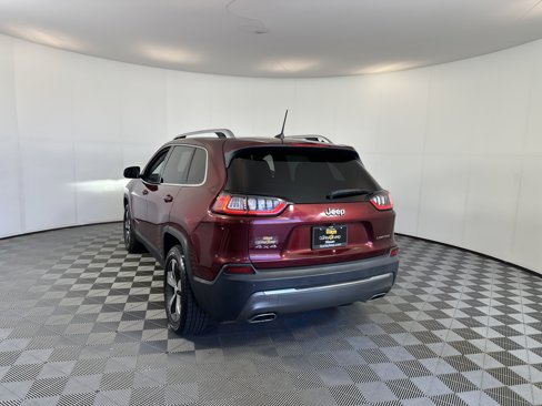 Used 2019 Jeep Cherokee Limited image 8