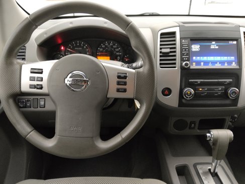 Used 2019 Nissan Frontier SV image 22