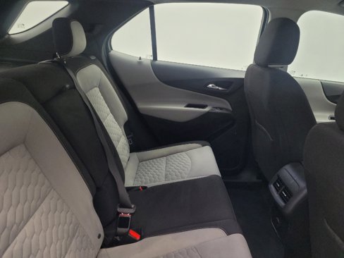Used 2018 Chevrolet Equinox LS image 19