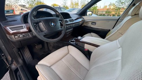 Used 2006 BMW 750Li image 13