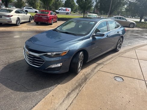 Used 2024 Chevrolet Malibu LT image 7