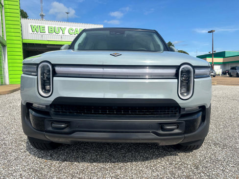 Used 2025 Rivian R1S Premium image 9