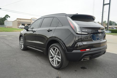 Used 2019 Cadillac XT4 Sport image 3