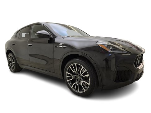 Used 2023 Maserati Grecale GT image 3