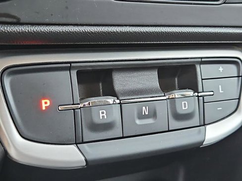 Certified 2024 GMC Terrain SLE image 15
