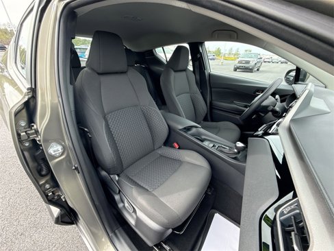 Used 2021 Toyota C-HR LE image 30