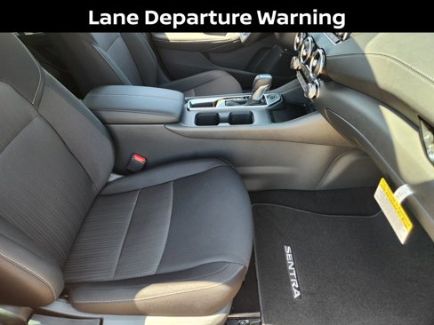 New 2025 Nissan Sentra SV image 13