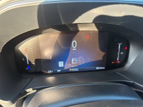 New 2025 Ford Escape SE image 10