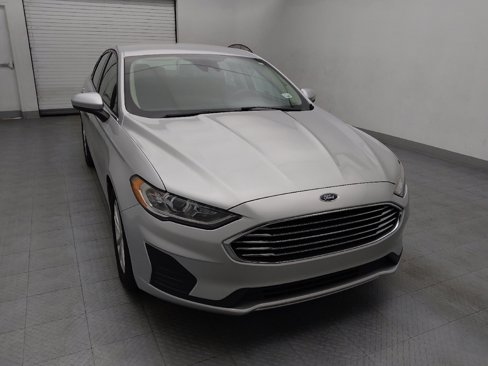 Used 2019 Ford Fusion SE image 14