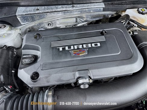 Used 2021 Cadillac XT4 Premium Luxury w/ Cold Weather Package image 30