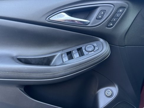 Used 2023 Buick Encore GX Essence w/ Advanced Technology Package image 29