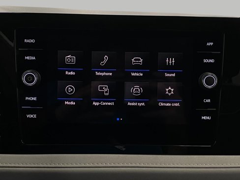 New 2025 Volkswagen Taos SE image 21