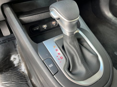 Used 2024 Kia Forte LXS image 41