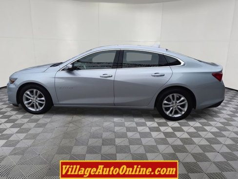 Used 2018 Chevrolet Malibu LT image 9