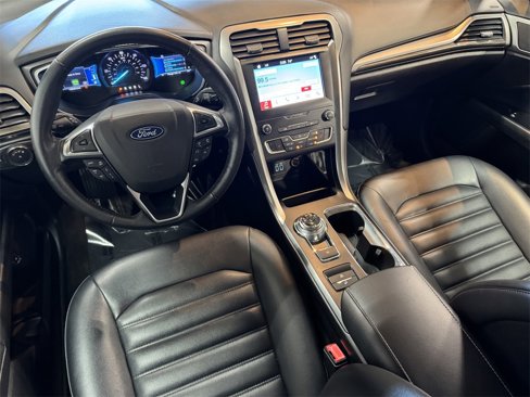 Used 2019 Ford Fusion SEL image 38