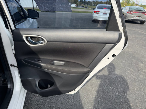 Used 2015 Nissan Sentra SV image 17
