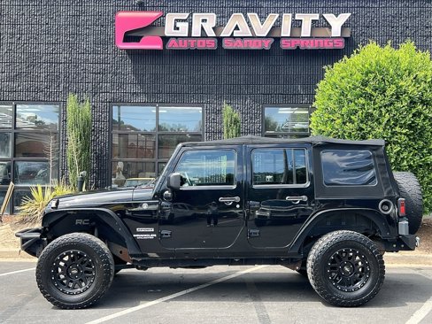 Used 2012 Jeep Wrangler Unlimited Sport w/ Max Tow Pkg image 9