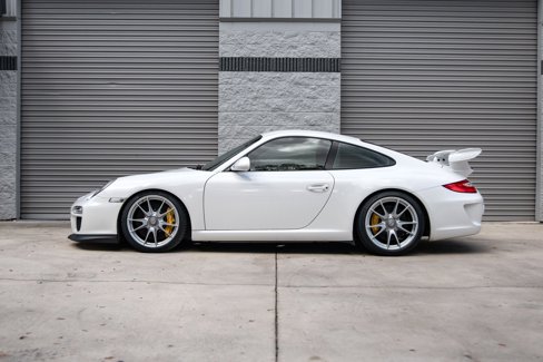 Used 2010 Porsche 911 GT3 image 8