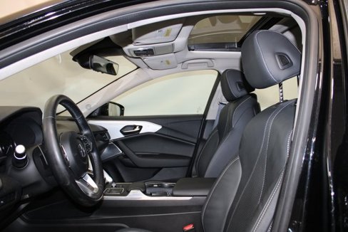 Used 2022 Acura TLX w/ Technology Package image 7