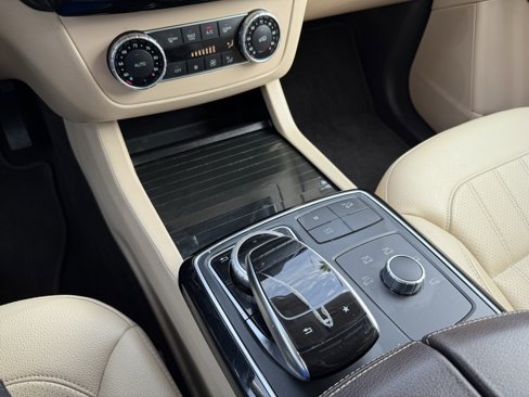 Used 2018 Mercedes-Benz GLE 350 4MATIC image 23