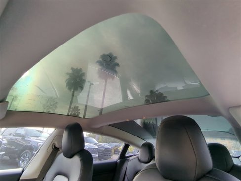 Used 2018 Tesla Model 3 Performance image 21