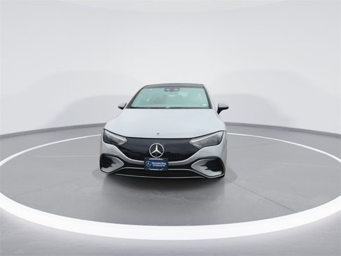 Certified 2023 Mercedes-Benz EQE 350+ 4MATIC Sedan w/ Exclusive Trim Package image 3