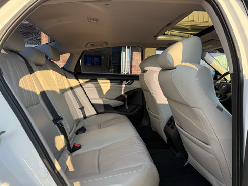 Used 2018 Honda Accord EX-L image 18
