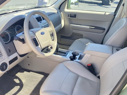 Used 2008 Ford Escape 2WD Hybrid image 6