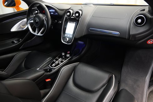 Used 2023 McLaren GT image 13
