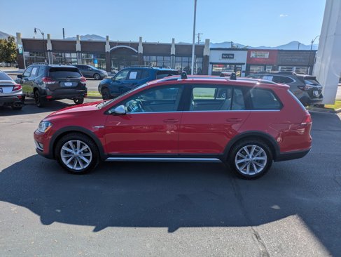 Used 2017 Volkswagen Golf Alltrack SEL image 9
