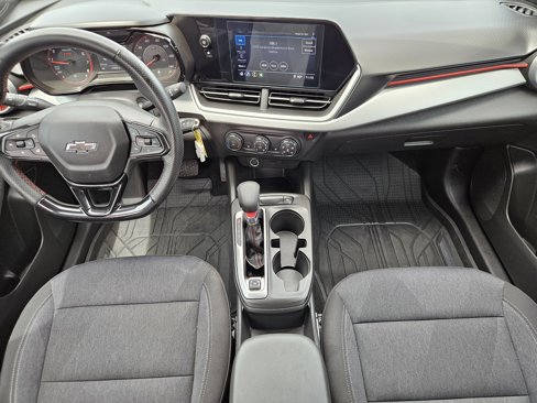 Certified 2024 Chevrolet Trax RS image 16