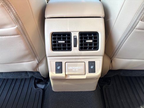 Used 2018 Subaru Outback 3.6R Limited image 36