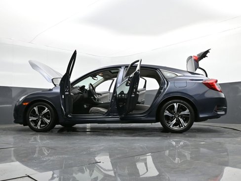 Used 2017 Honda Civic Touring image 37