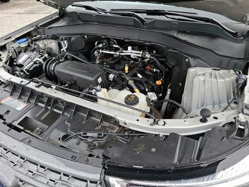 Certified 2022 Ford Explorer XLT w/ Equipment Group 202A image 28