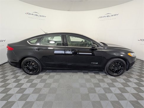 Used 2017 Ford Fusion SE image 7