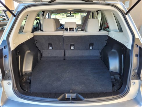 Used 2017 Subaru Forester 2.5i Premium w/ All-Weather Package image 33