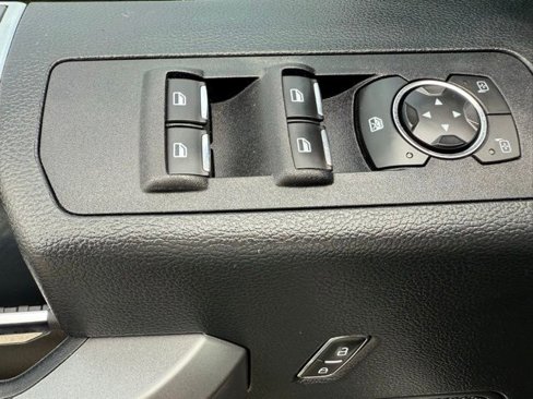Used 2019 Ford F150 XLT w/ Equipment Group 302A Luxury image 10