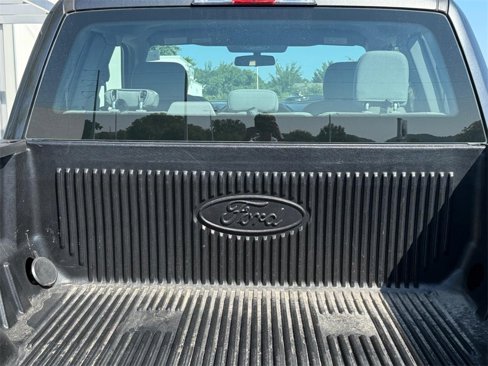 Used 2017 Ford F150 XL w/ Equipment Group 101A Mid image 5