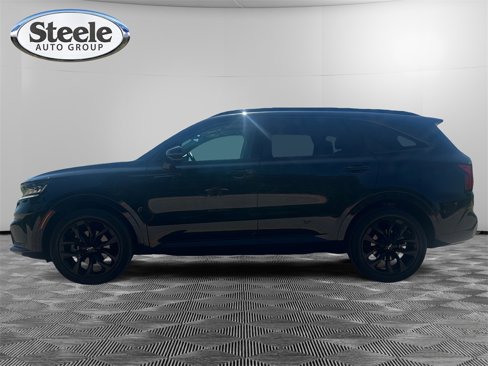 Used 2022 Kia Sorento SX image 2