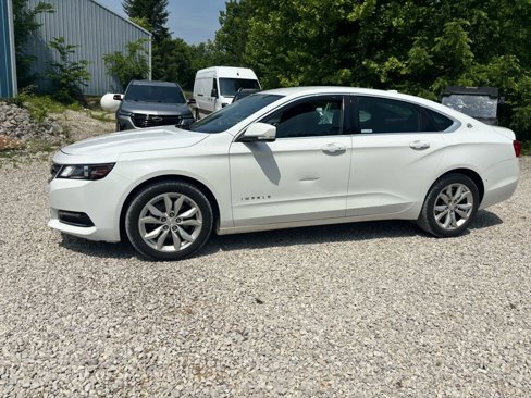 Used 2018 Chevrolet Impala LT image 3