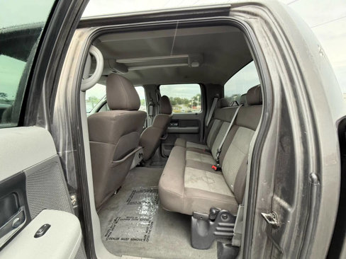 Used 2004 Ford F150 XLT image 8