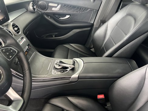 Used 2018 Mercedes-Benz GLC 300 image 22