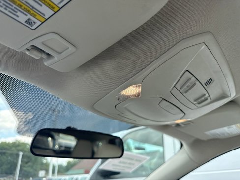 Used 2018 Ford Escape SEL w/ SEL Sport Appearance Package image 41